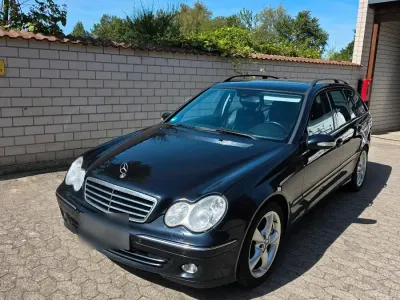Gebraucht Mercedes C280 Avantgarde 231 PS (169 kW) 2007 Blau Kombi
