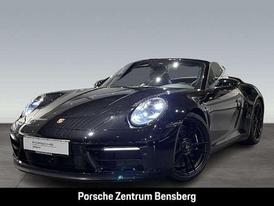 Porsche 911 Carrera 4 GTS
