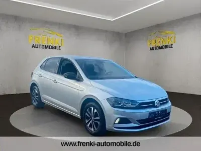 Usata VW Polo IQ Drive 95 CV (69 kW) 2019 Argento Berlina