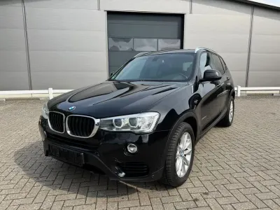 Gebraucht BMW X3 Comfort Edition 190 PS (139 kW) 2014 Schwarz SUV