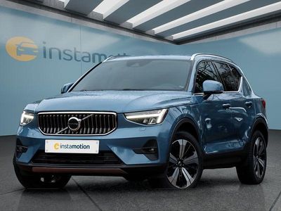 Blau Gebraucht 2022 Volvo XC40 SUV | 34.499 € (Teuer)