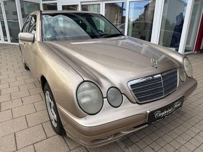 Mercedes E220