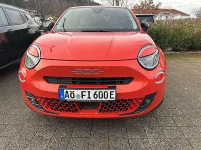 Gebraucht Fiat 600 La Prima 114 kW (156 PS) 2023 Orangesun of italy SUV