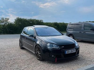 VW Golf V