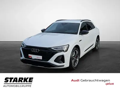 Gebraucht Audi Q8 e-tron S-Line 250 kW (340 PS) 2023 Gletscherweiß metallic SUV