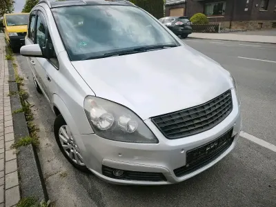 Brugt Opel Zafira 140 HK (102 kW) 2006 Sølv MPV