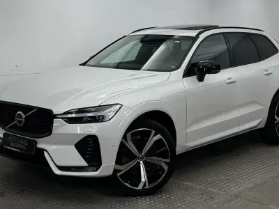 Gebraucht Volvo XC60 Plus 197 PS (144 kW) 2024 Weiß SUV