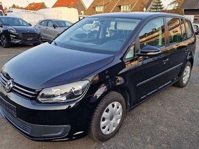 gebraucht VW Touran Trendline 1.2 Tsi BMT mit 52.800 KM