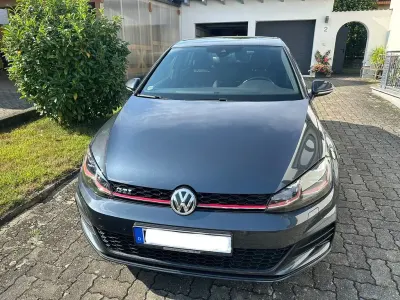 Gebraucht VW Golf VII GTI 230 PS (169 kW) 2017 Grau Limousine