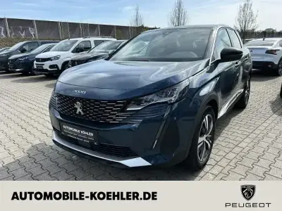 Gebraucht Peugeot 3008 Allure 131 PS (96 kW) 2024 Blau SUV