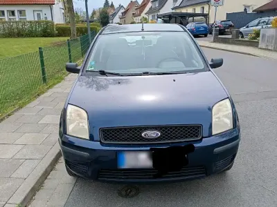 Occasion Ford Fusion 80 ch (58 kW) 2004 Bleue Citadine