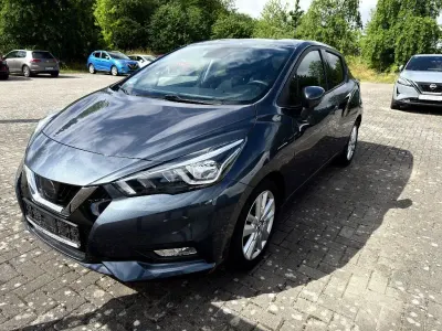 Gebraucht Nissan Micra N-Connecta 101 PS (74 kW) 2020 Grau Kleinwagen