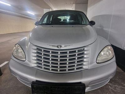 Silber Gebraucht 2004 Chrysler PT Cruiser Cabrio | 1.900 €