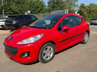 Gebraucht Peugeot 207 Filou 73 PS (53 kW) 2009 Rot Kombi