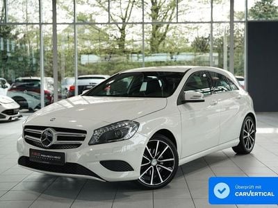 Gebraucht Mercedes A200 157 PS (115 kW) 2015 Weiß Limousine
