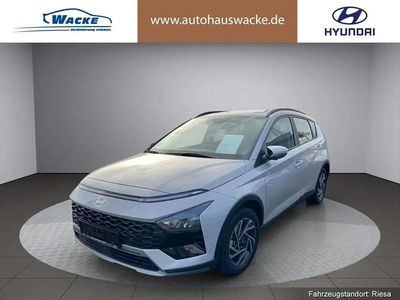 Farbe: hellgrau Neu 2025 Hyundai Bayon Trend SUV | 25.280 € (Etwas zu teuer)