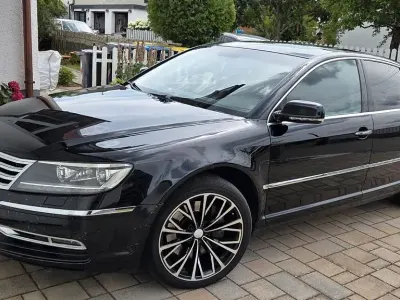 Gebraucht VW Phaeton 239 PS (175 kW) 2013 Schwarz Limousine