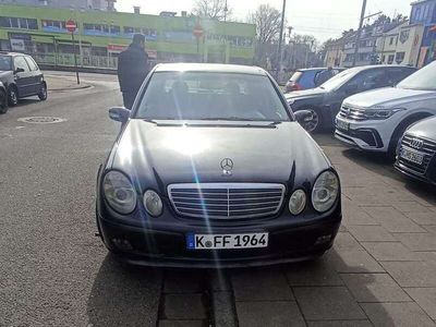 Mercedes E270