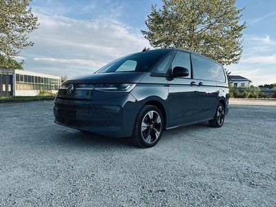Second-hand VW T7 Life 150 CP (110 kW) 2024 Gri Van