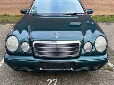 Mercedes E230