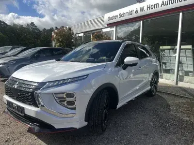 Gebraucht Mitsubishi Eclipse Cross Top 188 PS (138 kW) 2021 Weiß SUV