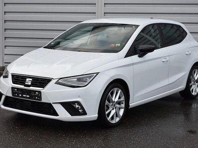 Weiß Gebraucht 2022 Seat Ibiza FR Kleinwagen | 15.700 € (Fairer Preis)