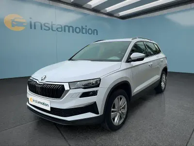 Używany Skoda Karoq Ambition 150 KM (110 kW) 2023 Biały SUV