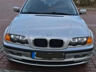 Second-hand BMW 316 104 CP (76 kW) 1999 Argintiu Berlinǎ