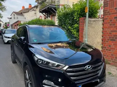 Gebraucht Hyundai Tucson Pure 177 PS (130 kW) 2018 Schwarz SUV