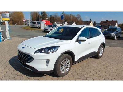 Gebraucht Ford Kuga Titanium 120 PS (88 kW) 2020 Weiß SUV