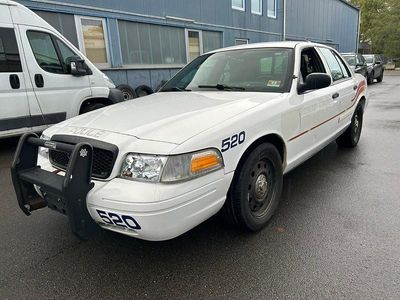 Gebraucht Ford Crown 250 PS (183 kW) 2011 Weiß Limousine