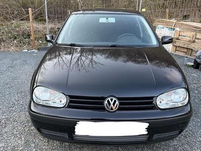 Gebraucht VW Golf IV 75 PS (55 kW) 2002 Schwarz Limousine