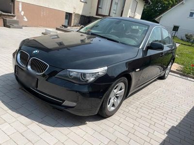 BMW 523