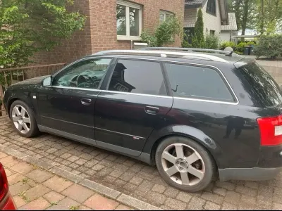 Gebraucht Audi A4 S-Line 175 PS (128 kW) 2002 Schwarz Kombi