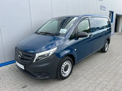 Gebraucht Mercedes Vito 163 PS (119 kW) 2018 Blau Van