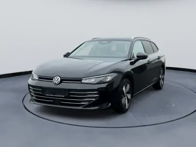 Gebraucht VW Passat Business 150 PS (110 kW) 2025 Mythos black Kombi