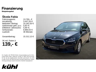 Gebraucht Skoda Fabia Active 65 PS (47 kW) 2022 Schwarzmagic perleffekt Kleinwagen