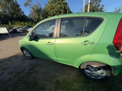 Gebraucht Opel Agila 60 PS (44 kW) 2008 Grün Kleinwagen