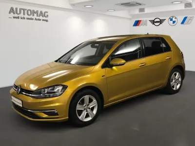 Używany VW Golf VII Join 150 KM (110 kW) 2018 Żółty Sedan/Limuzyna