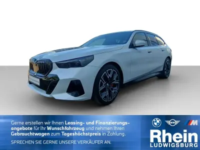 Gebraucht BMW 540 Comfort Edition 286 PS (210 kW) 2025 Weiß Kombi