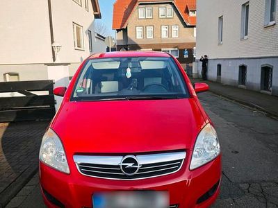 Gebraucht Opel Zafira 115 PS (84 kW) 2009 Rot Van / Kleinbus