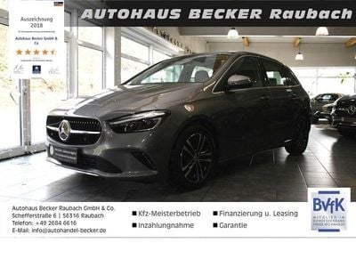 Gebraucht Mercedes B180 Advanced 116 PS (85 kW) 2024 Mountaingrau metallic Van / Kleinbus