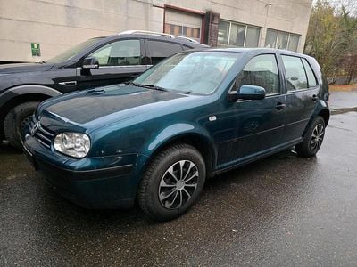 VW Golf IV