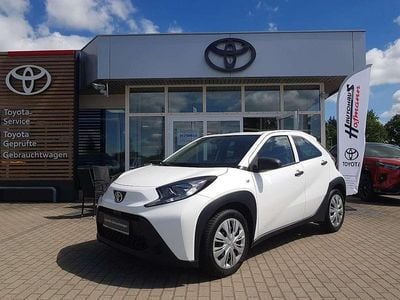 Gebraucht Toyota Aygo X 72 PS (52 kW) 2023 Schneeweiß SUV