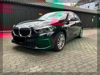Gebraucht BMW 118 Advantage 140 PS (102 kW) 2021 Schwarz Kleinwagen
