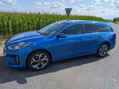 Gebraucht Kia Ceed Sportswagon Platinum Edition 141 PS (103 kW) 2021 Blau Kombi