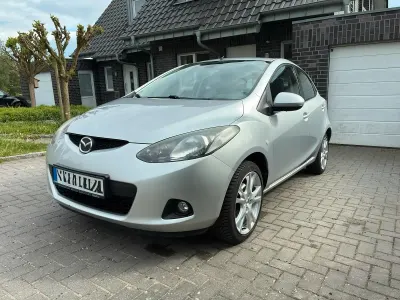 Gebraucht Mazda 2 103 PS (75 kW) 2007 Silber Kleinwagen