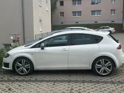 Gebraucht Seat Leon FR 170 PS (125 kW) 2012 Weiß Limousine