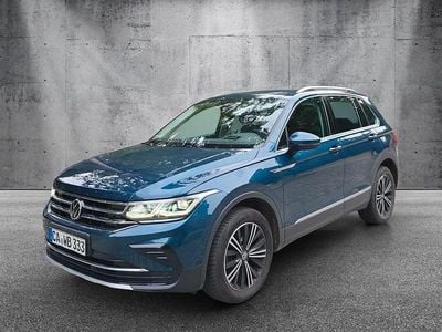Blau Gebraucht 2021 VW Tiguan Elegance SUV | 24.950 € (Fairer Preis)