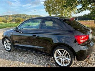 Second-hand Audi A1 S-Line 143 CP (105 kW) 2013 Negru Hatchback